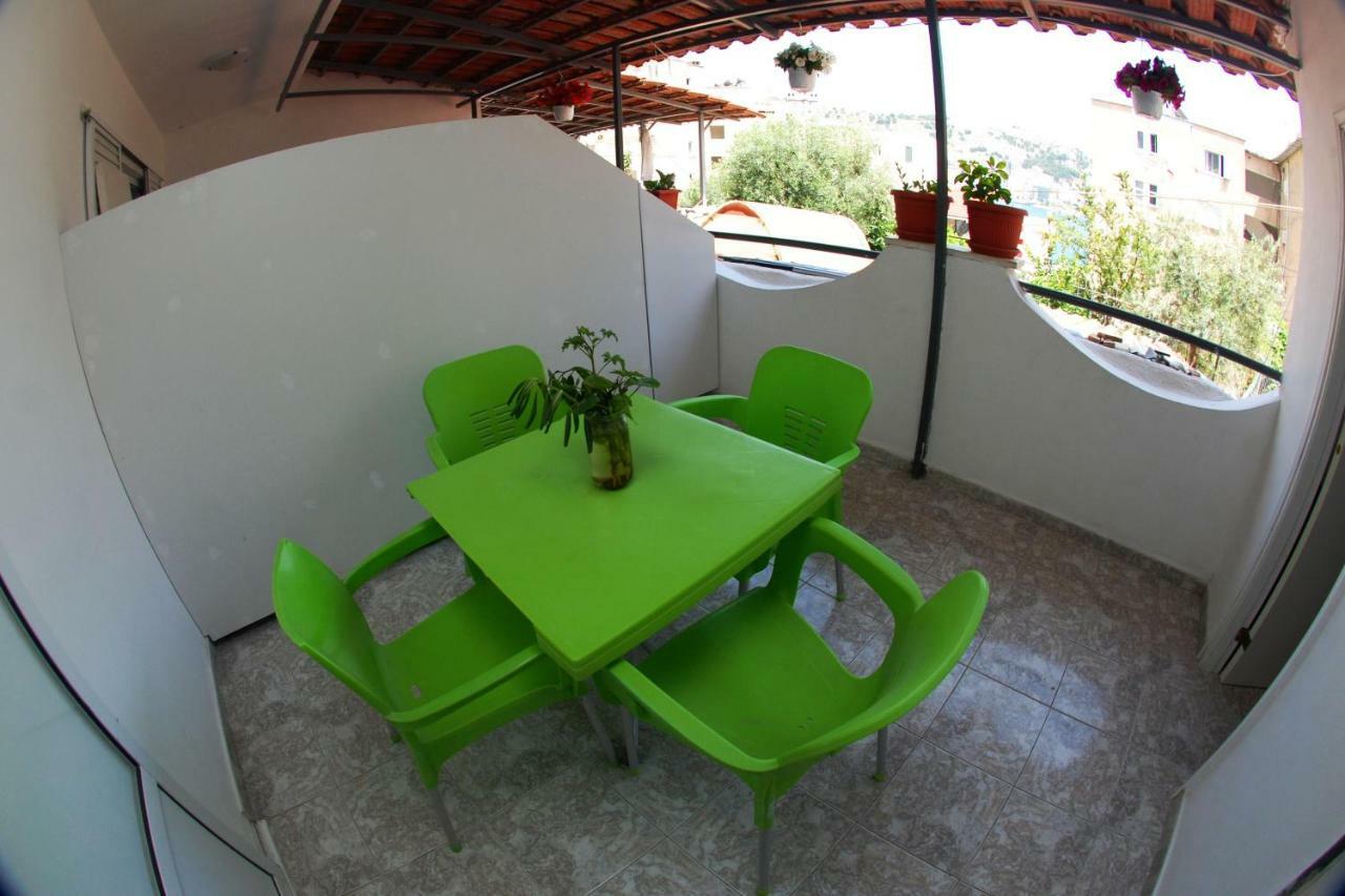Anis Apartments Sarande Exterior photo